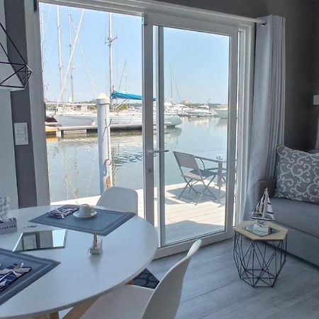 Marina Degli Estensi Floating Resort Llido Degli Estensi Eksteriør billede