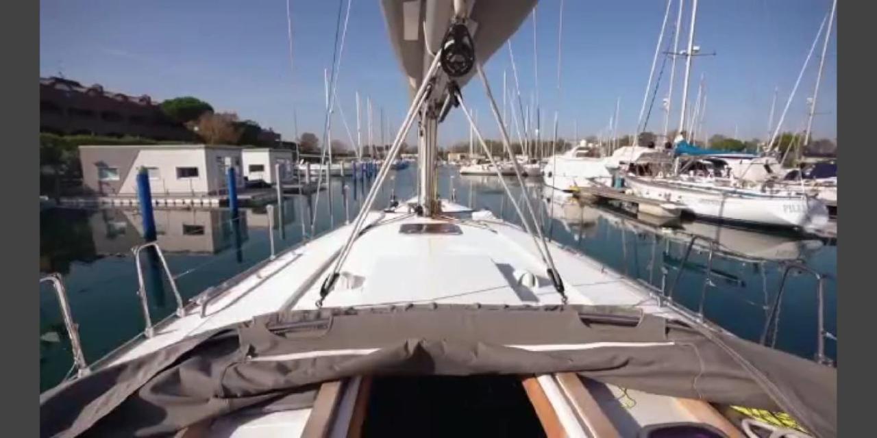 Marina Degli Estensi Floating Resort Llido Degli Estensi Eksteriør billede
