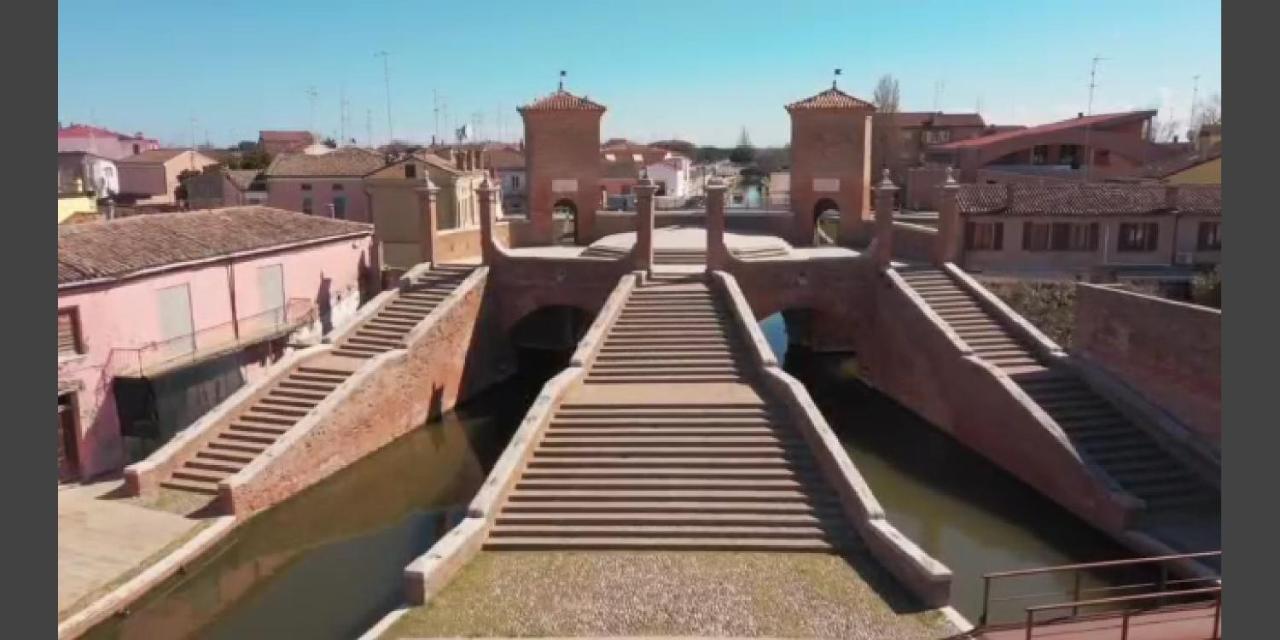 Marina Degli Estensi Floating Resort Llido Degli Estensi Eksteriør billede