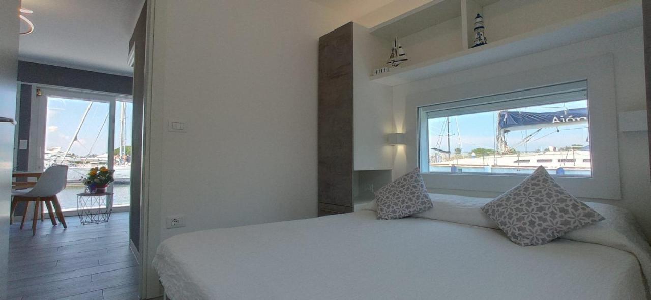 Marina Degli Estensi Floating Resort Llido Degli Estensi Eksteriør billede