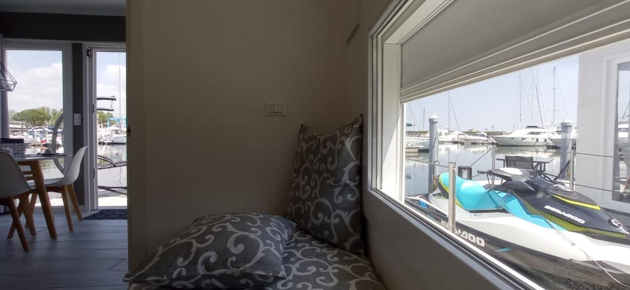 Marina Degli Estensi Floating Resort Llido Degli Estensi Eksteriør billede